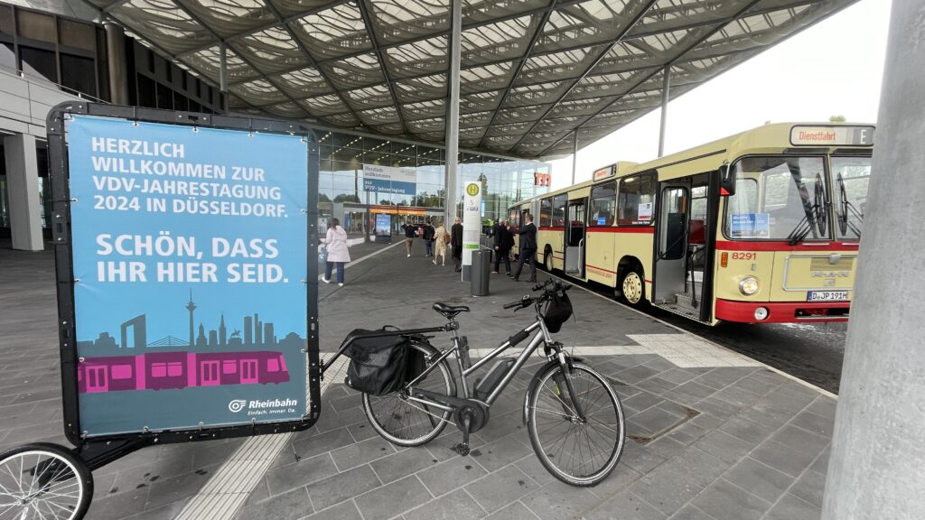Fahrradwerbung in Düsseldorf für maximale Aufmerksamkeit