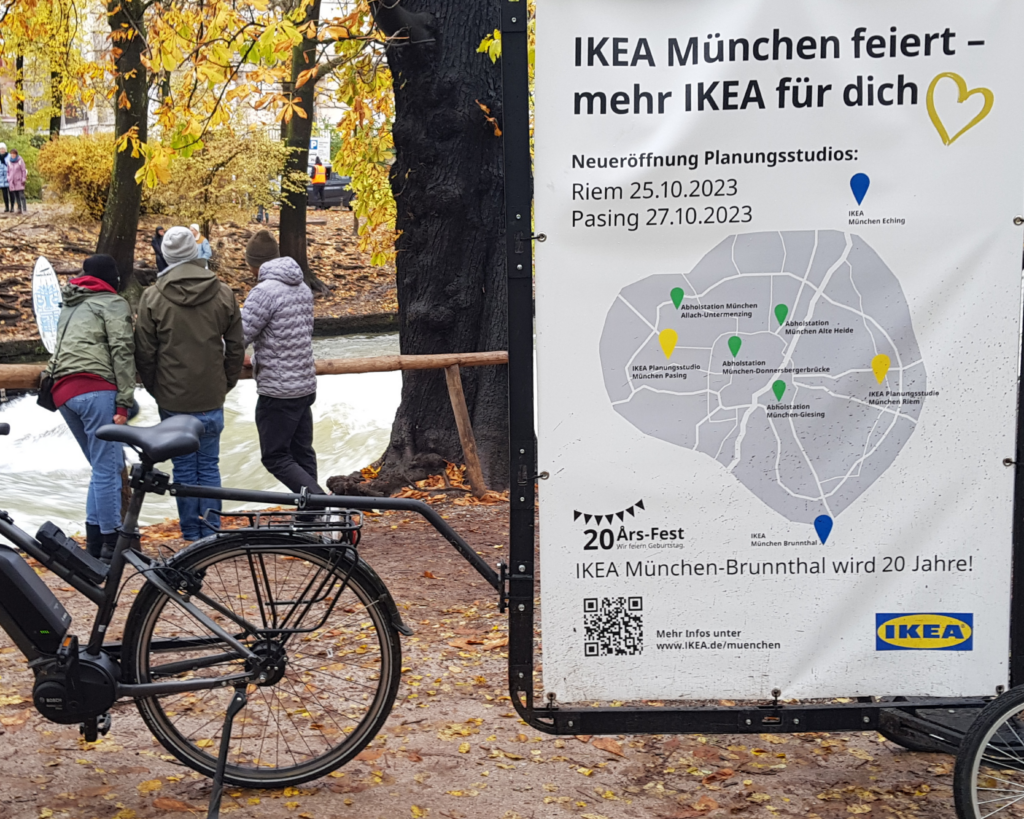 Mit Fahrradwerbung überall in der Stadt die Blicke auf sich ziehen