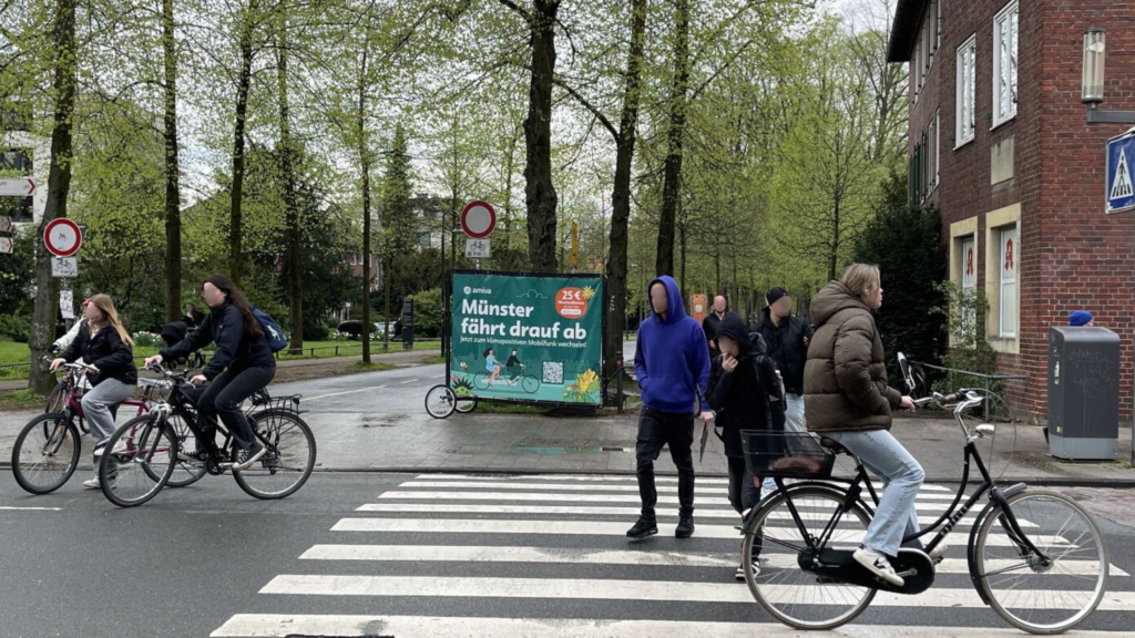 Bike advertising in Münster also goes where no cars are allowed