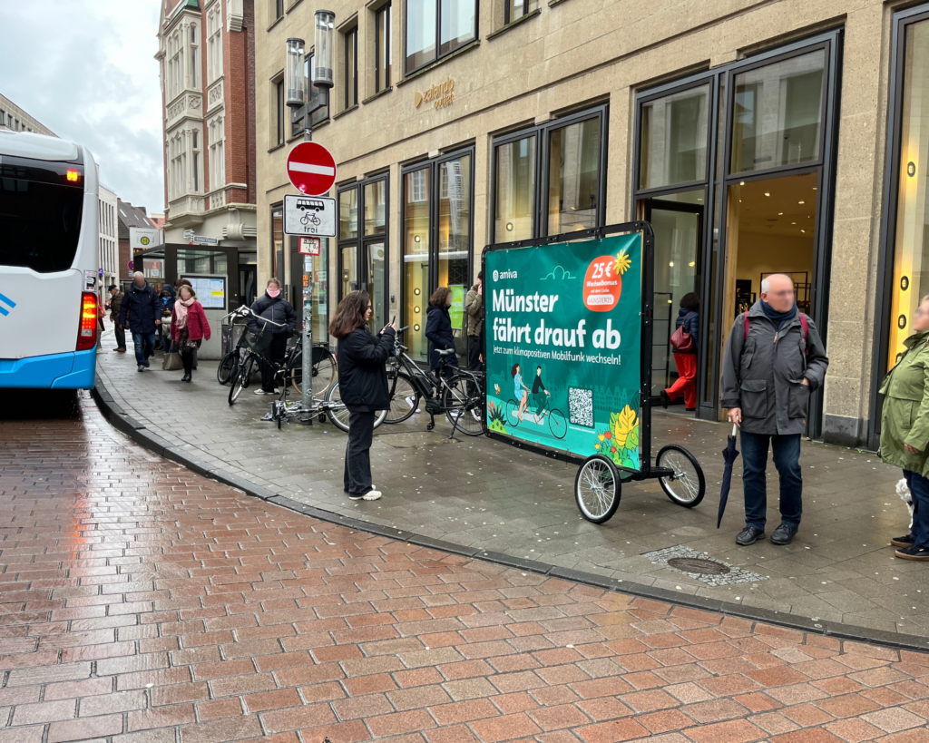 When it comes to bike advertising in Münster, some people like to stand still