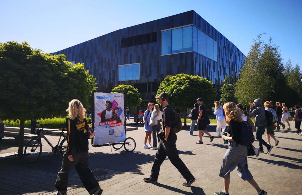 Best Case Fahrradwerbung in Potsdam