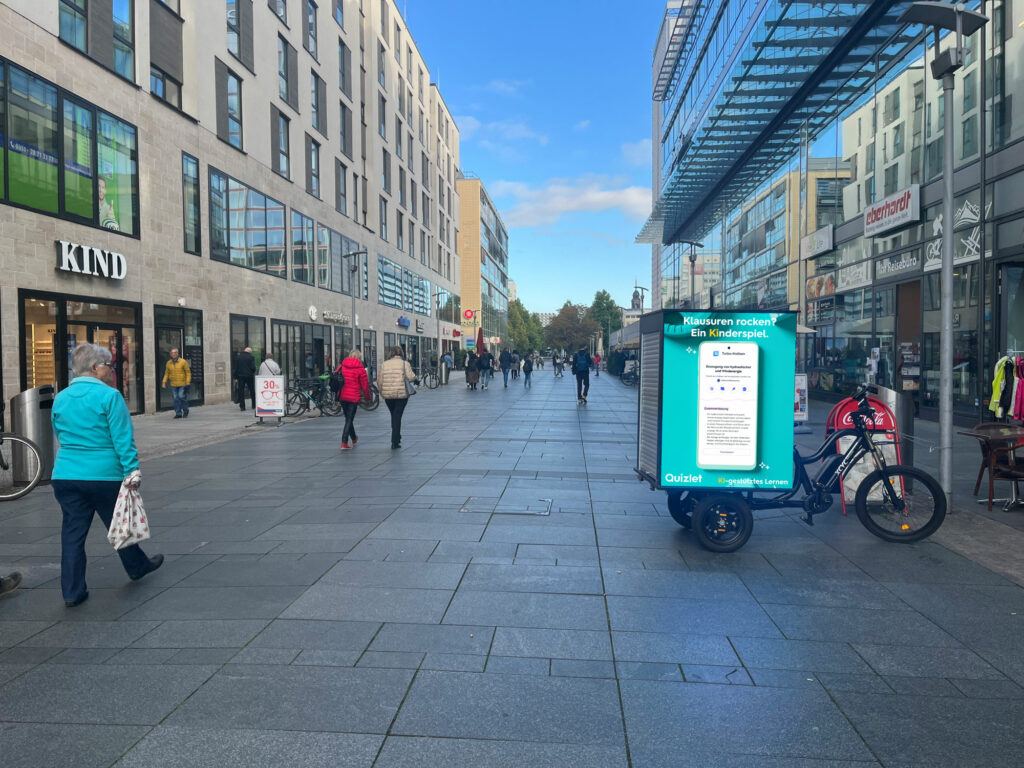 Fahrradwerbung im Stadtzentrum Dresden