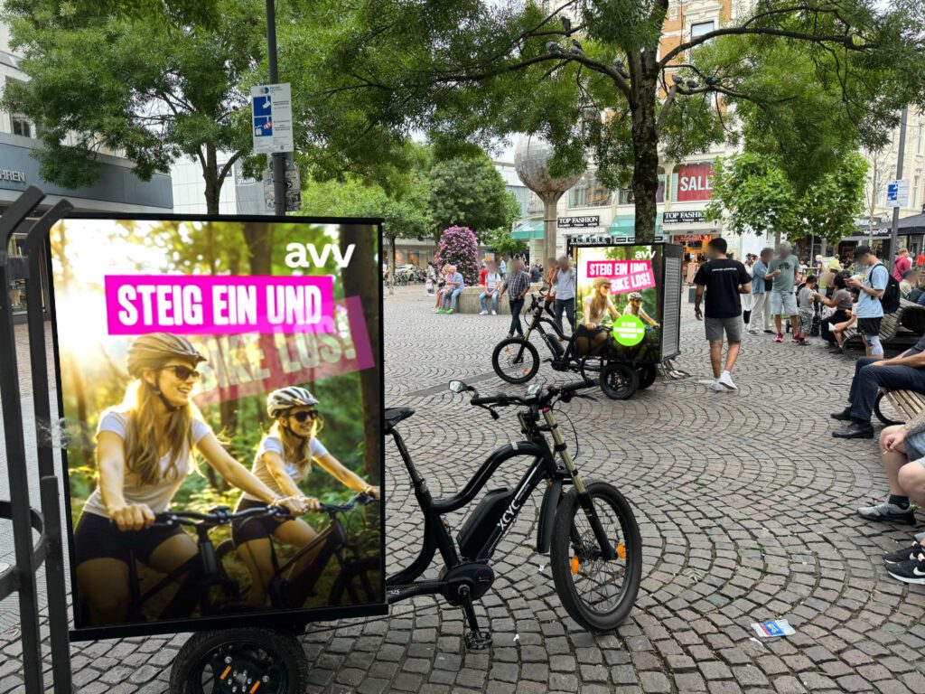 Fahrradwerbung in Aachen in der Einkaufsstraße 