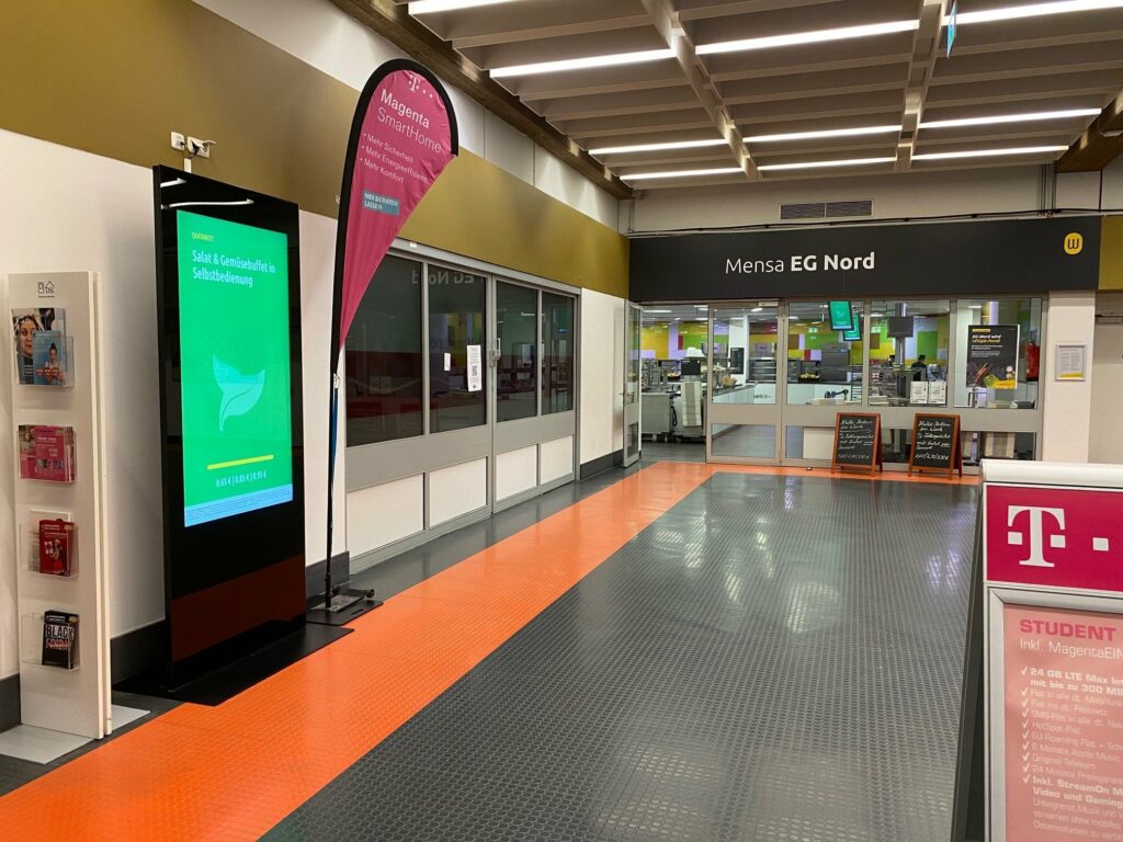 DOOH überzeugt mit großen Werbeflächen, die bewegte Inhalte erlauben